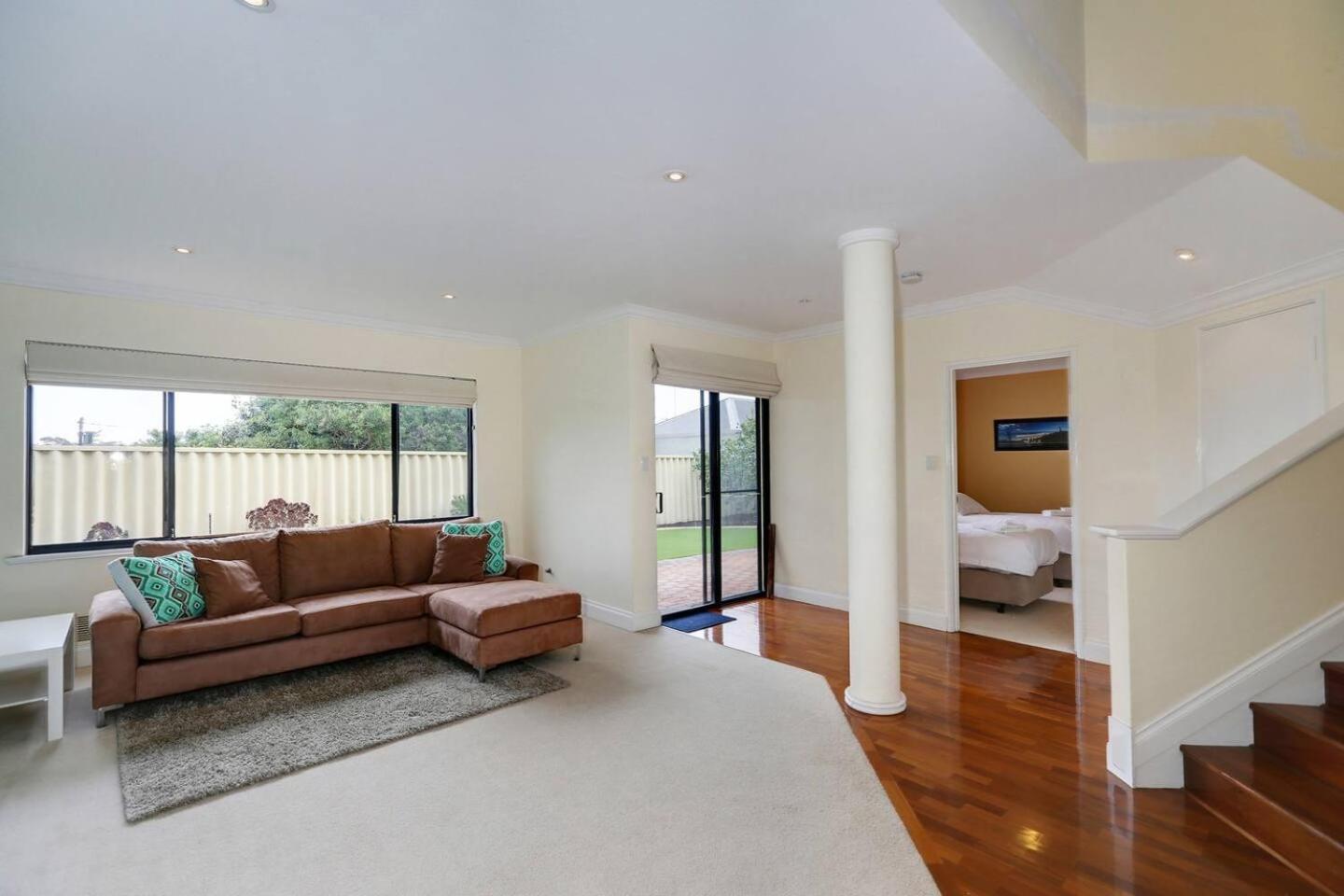 Rancho Relaxo - Great For Longer Stays! Free Wifi Scarborough Exterior photo